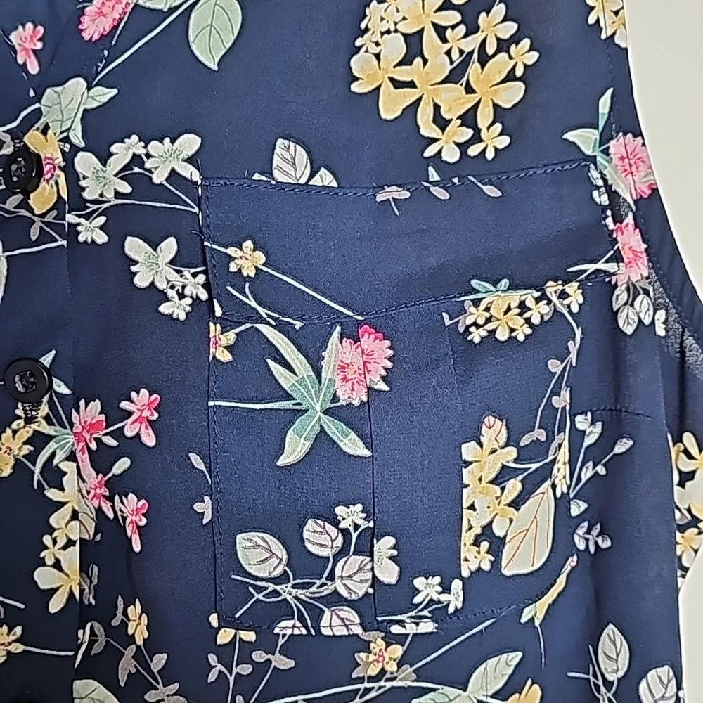 Vintage NY&Co M Soho blouse navy blue/floral button down tank blouse - Picture 7 of 9